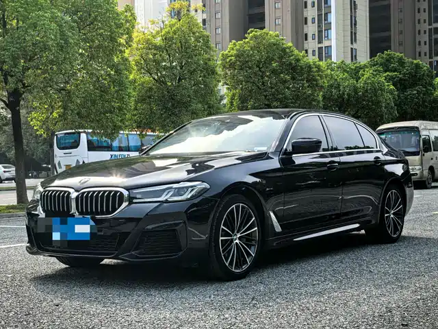 2022 BMW 5er