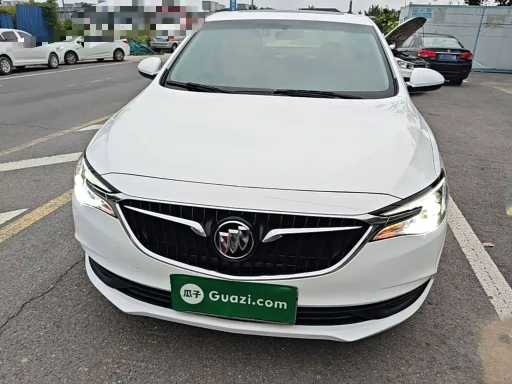 Buick Excelle — миниатюра 3