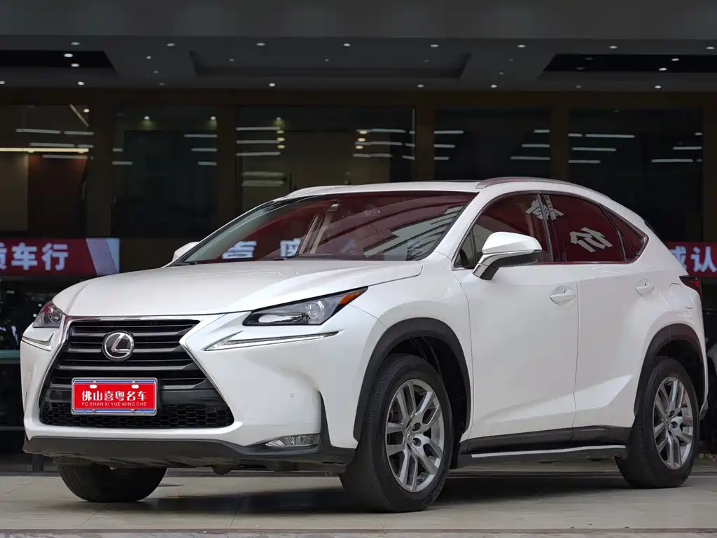Lexus NX 2015