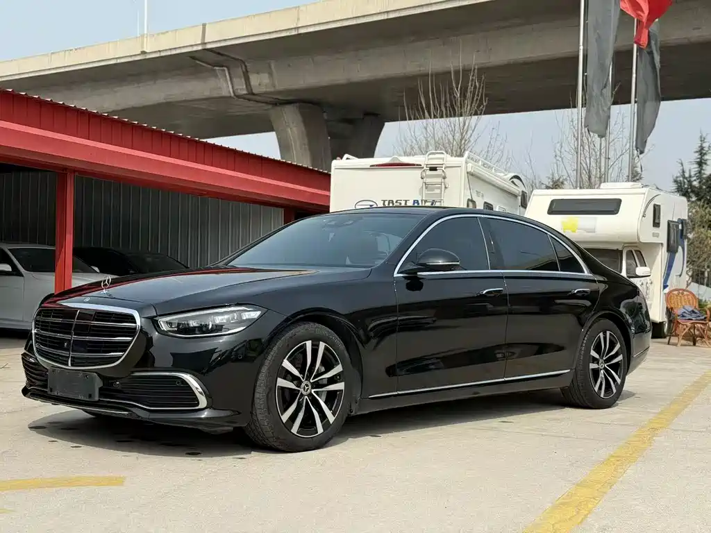 Mercedes-Benz S-Class 2022
