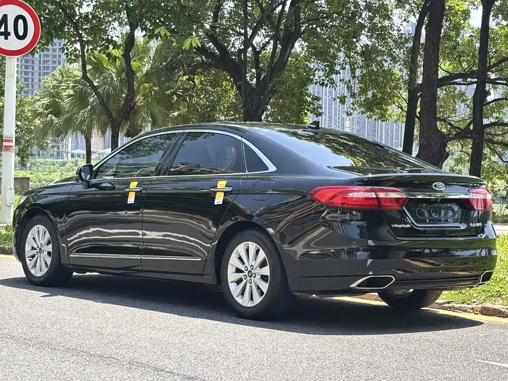 Ford Taurus 2017 EcoBoost 180 Luxury