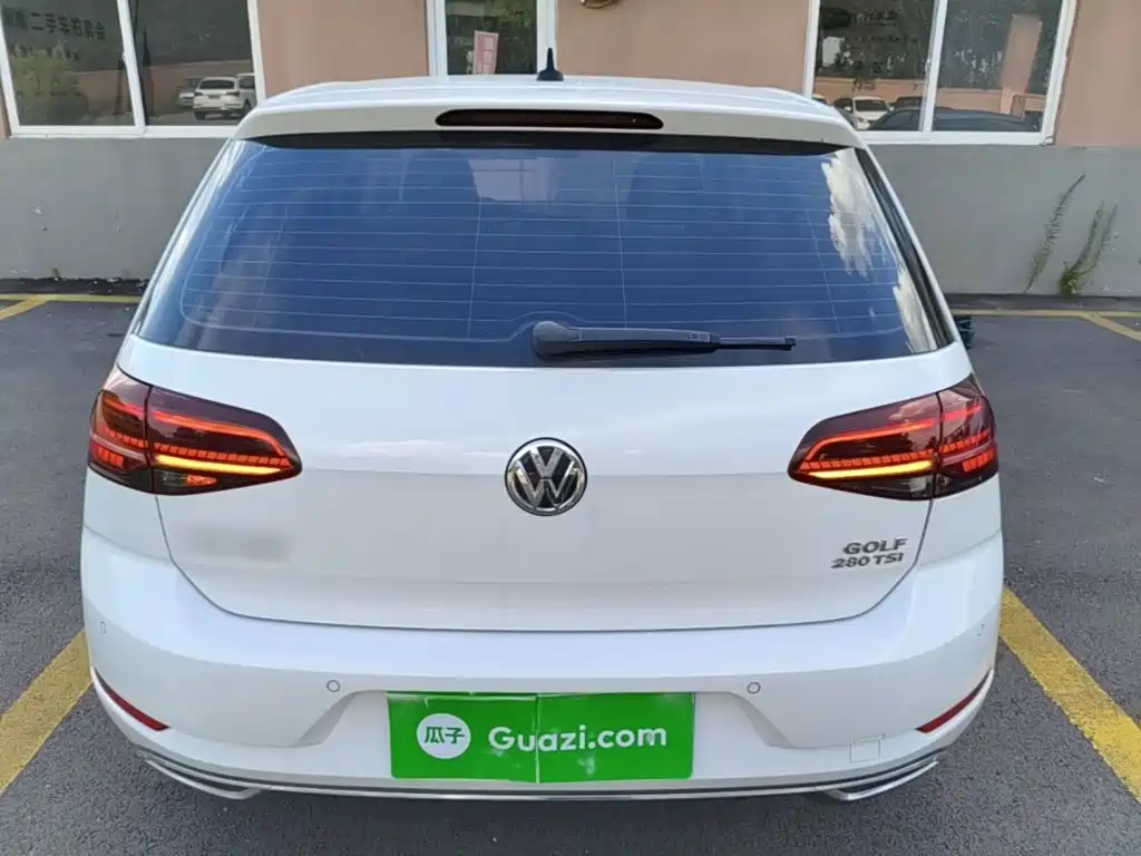 Volkswagen Golf — миниатюра 6