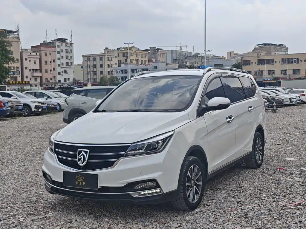 Baojun 730 2018