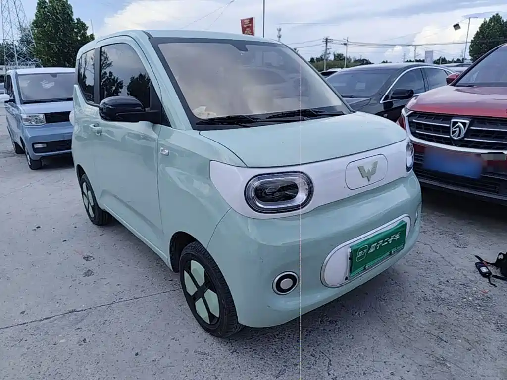 Wuling MINIEV — миниатюра 4