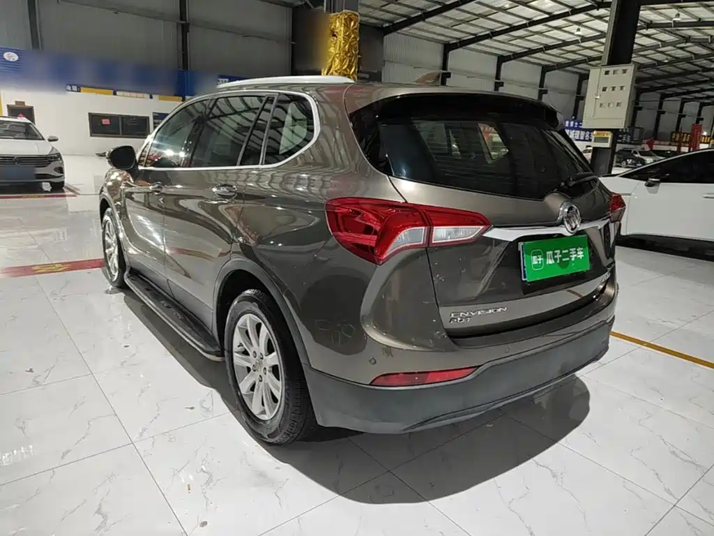 Buick Envision Plus — миниатюра 5