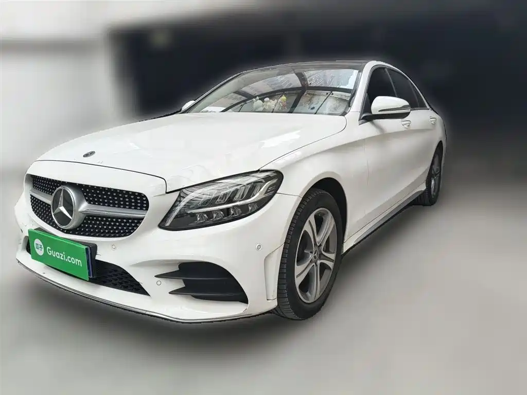Mercedes-Benz C-Class 2021