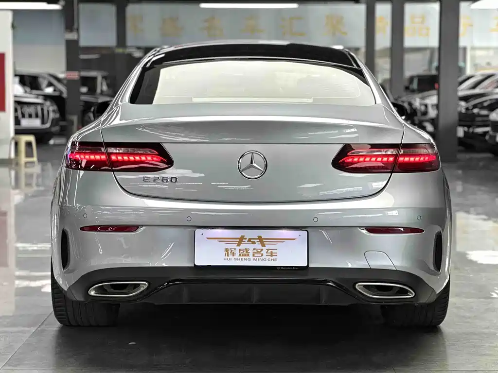 MERCEDES-BENZ E CLASS