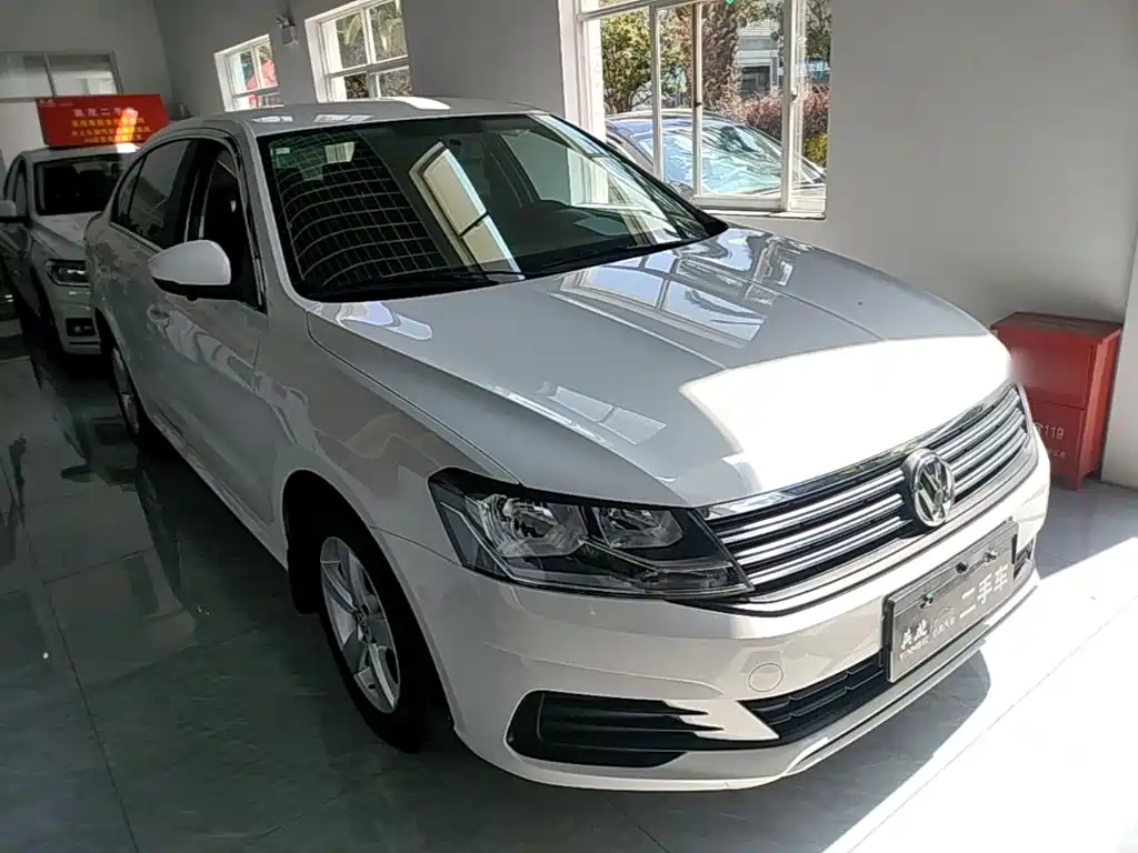 Volkswagen Lavida — миниатюра 4