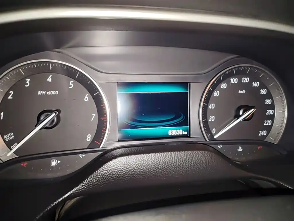 Buick Excelle — миниатюра 12
