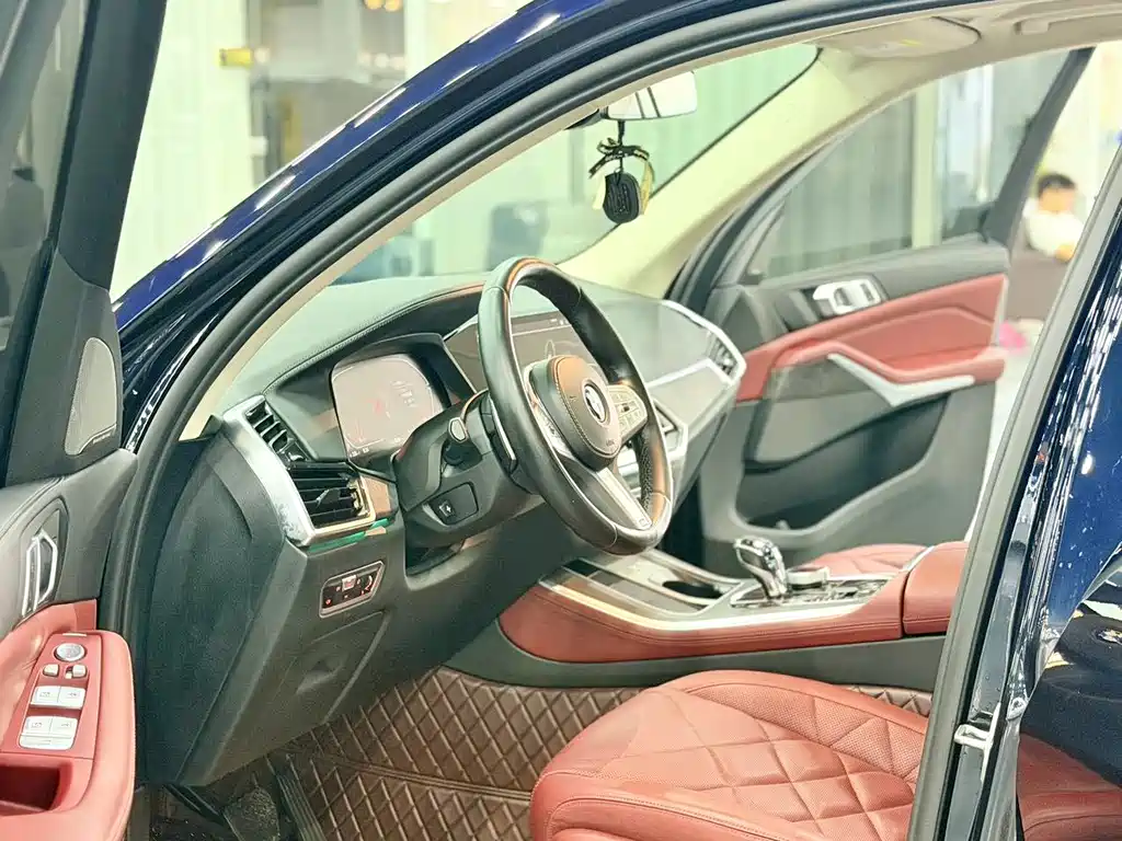 BMW X5 — миниатюра 8