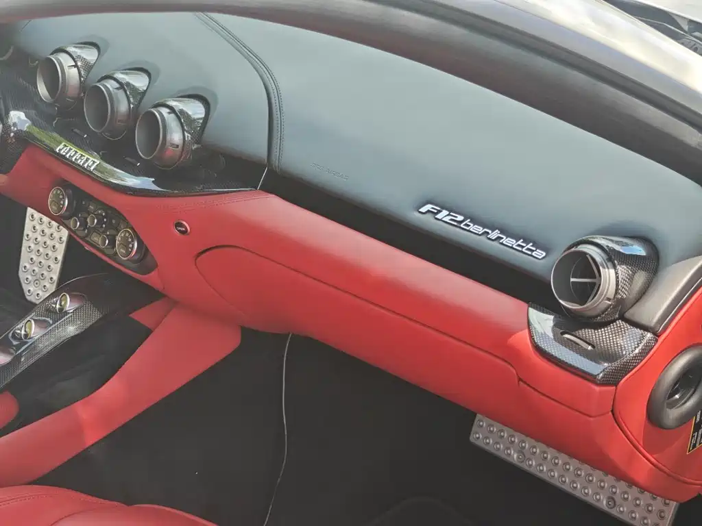 Ferrari F12berlinetta — миниатюра 6