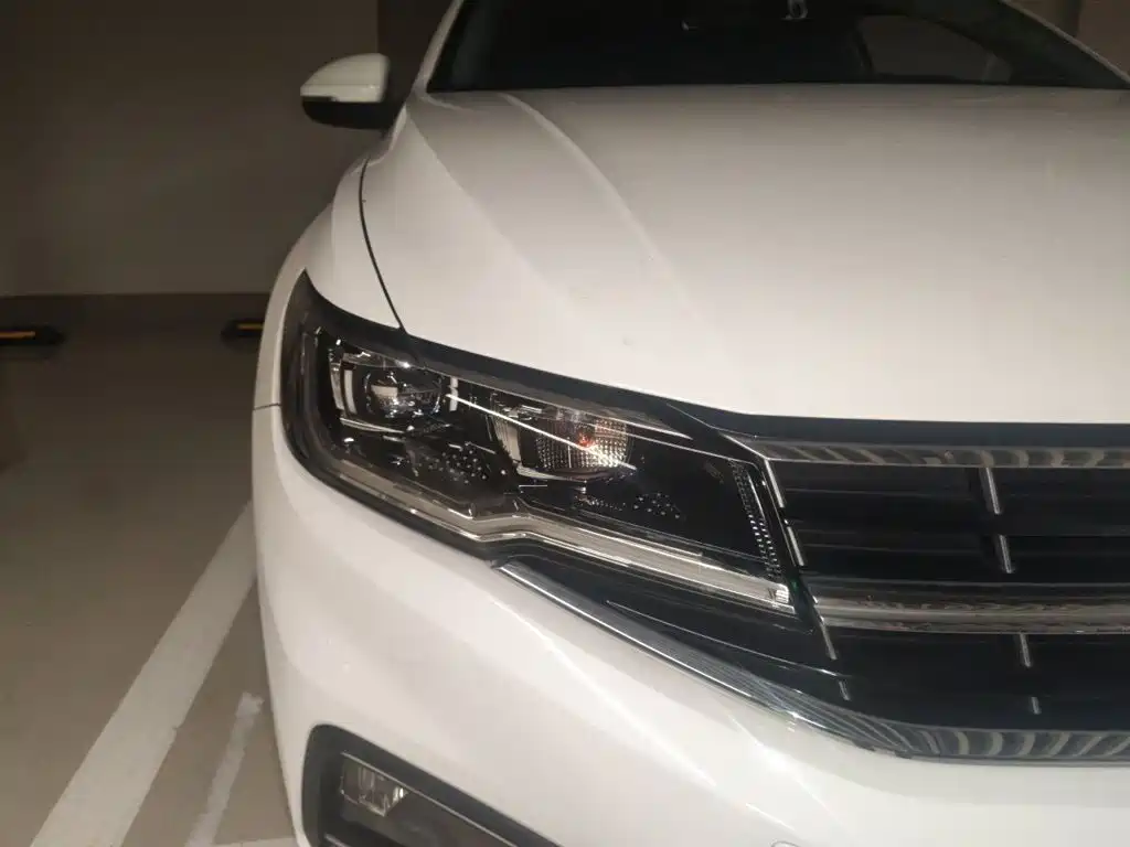 Volkswagen Bora — миниатюра 7