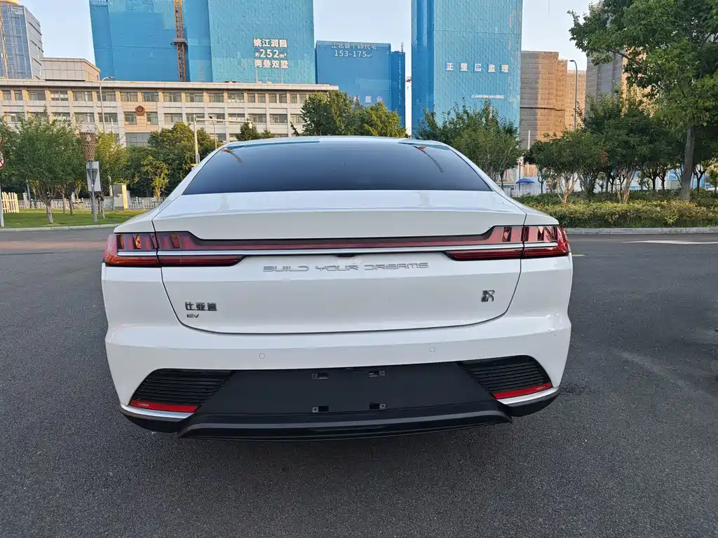 BYD Han — миниатюра 13
