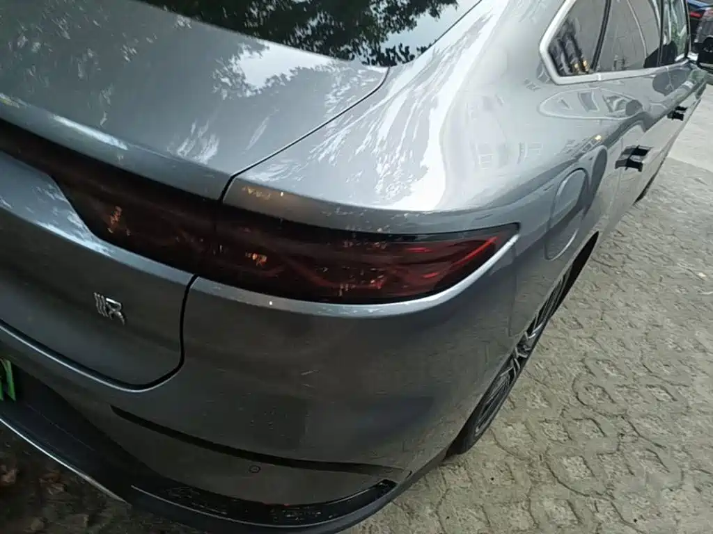 BYD Han — миниатюра 8
