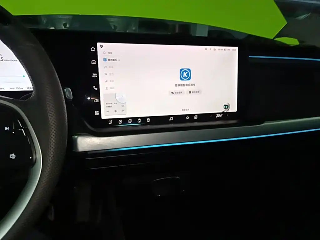 XPeng P7 — миниатюра 13