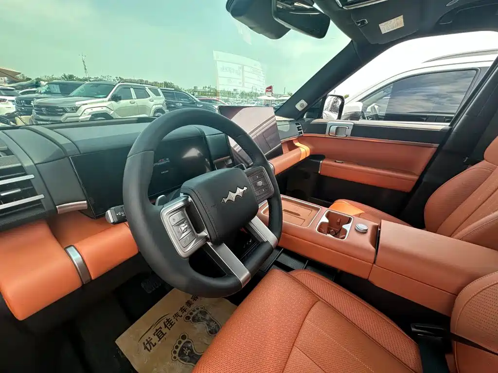 Fangchengbao Leopard 7 7 2025 190KM Ultra