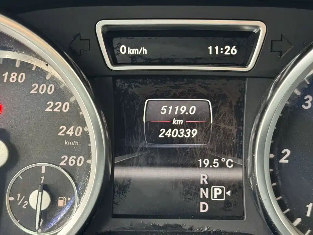 Mercedes-Benz GL-Class — миниатюра 14