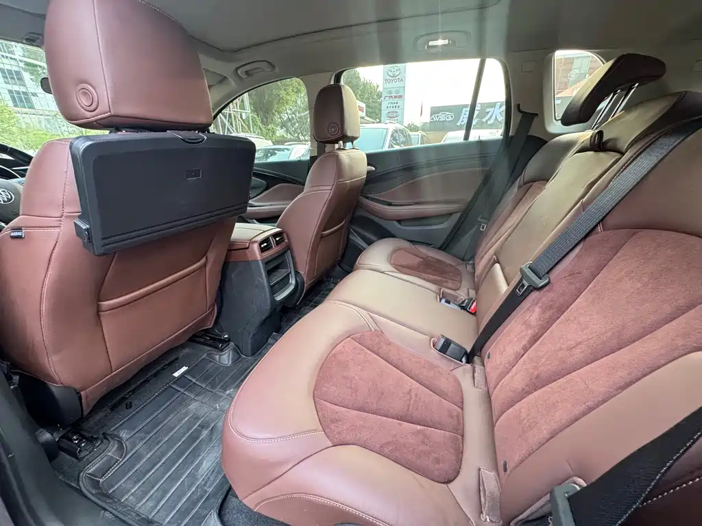 Buick Envision Plus — миниатюра 12