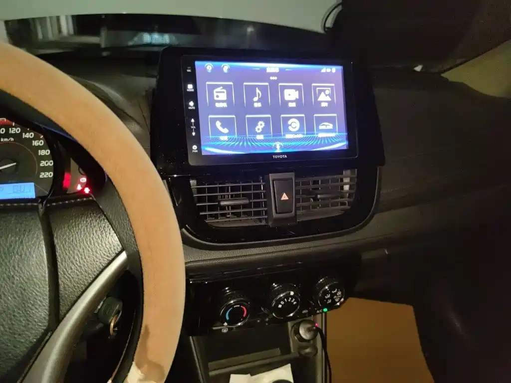Toyota Vios FS — миниатюра 6