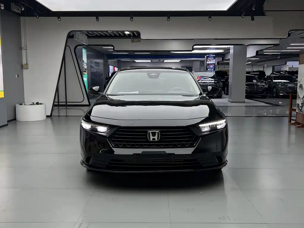 Honda Accord 2025 Sport 260TURBO Luxury