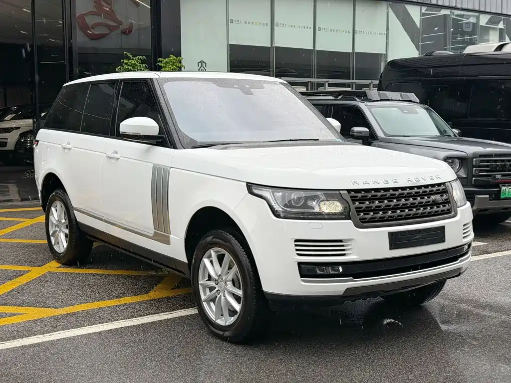 Land Rover Range Rover — миниатюра 3