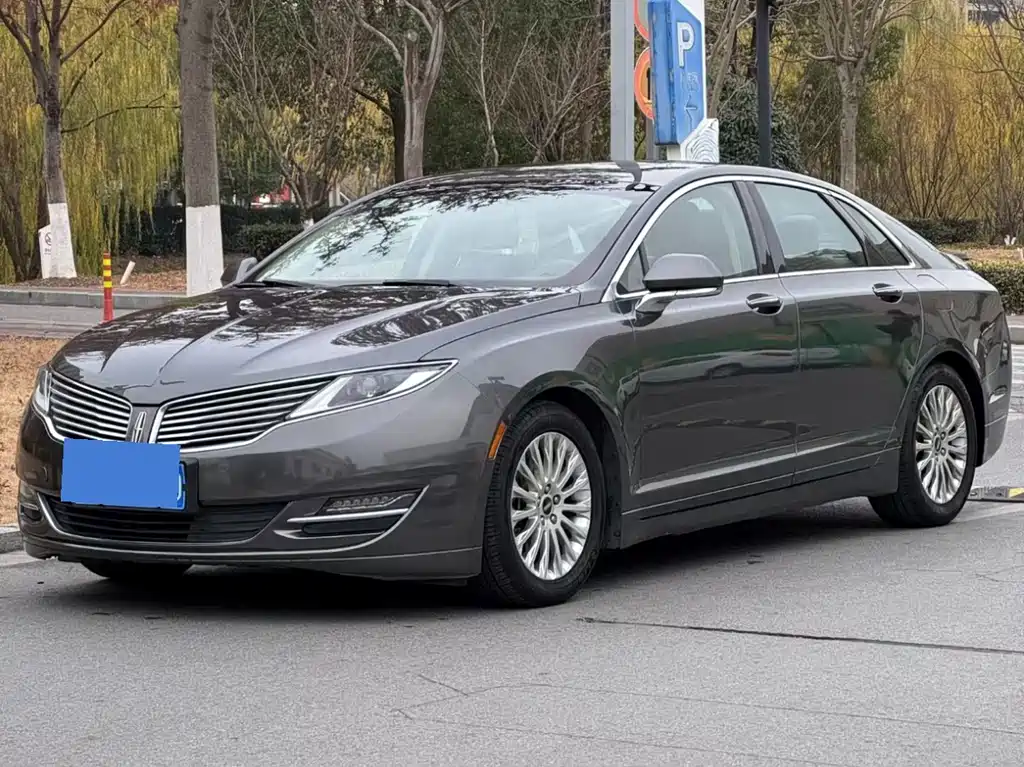 Lincoln MKZ 2015