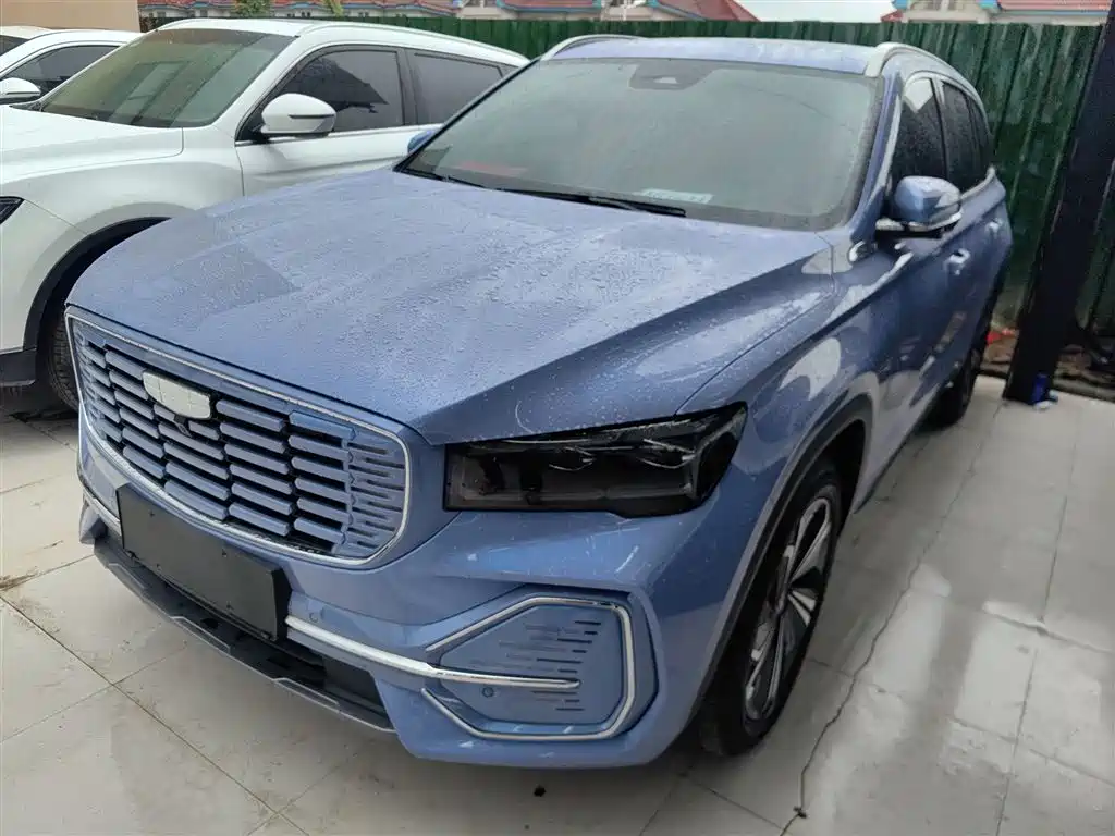 Geely Xingyue L EREV 2023