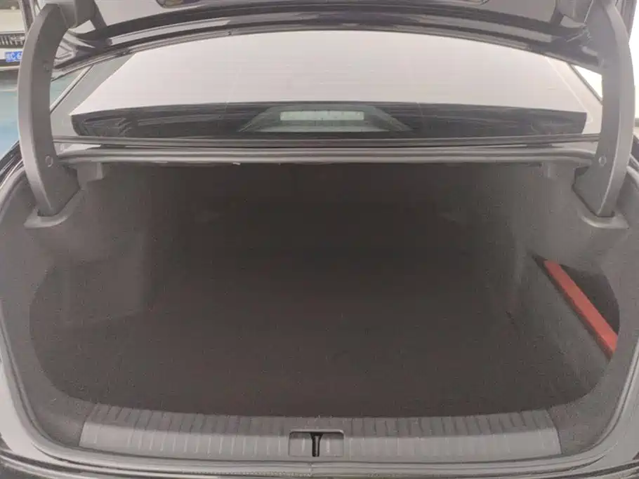 Volkswagen Passat 2022 330TSI Elite
