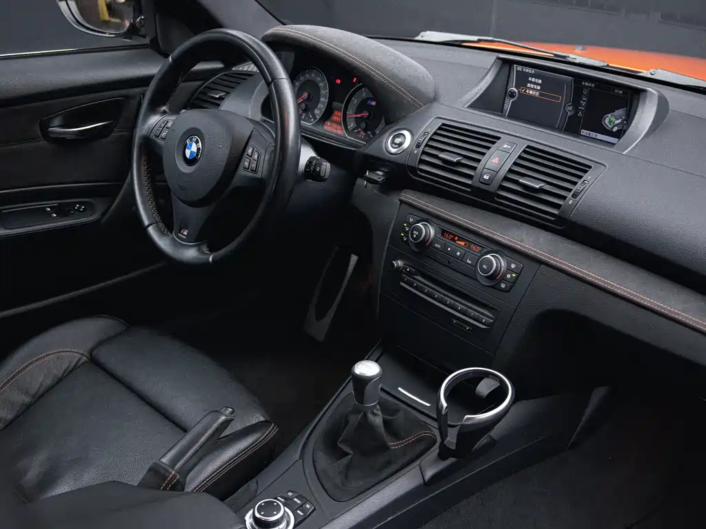 BMW 1 Series M — миниатюра 32