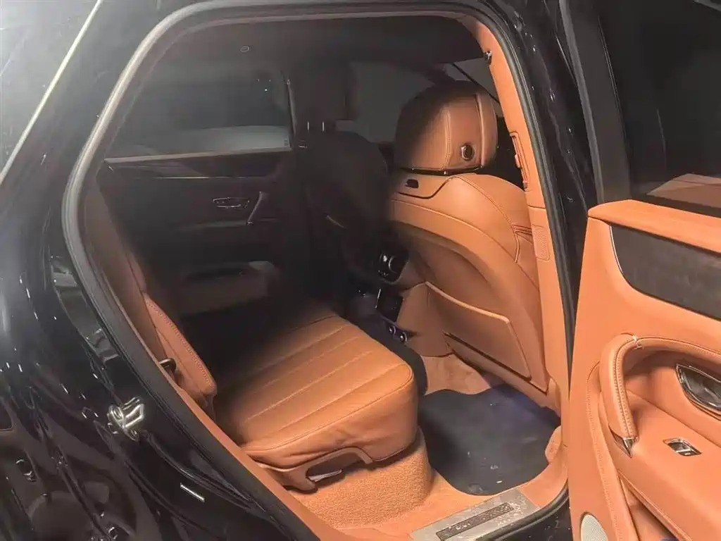 Bentley Bentayga 2019 3.0T PHEV