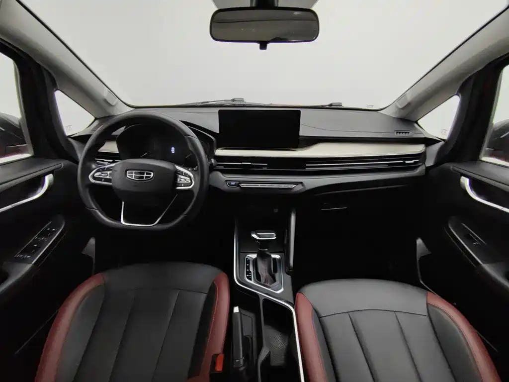 Geely Vision X3 — миниатюра 5