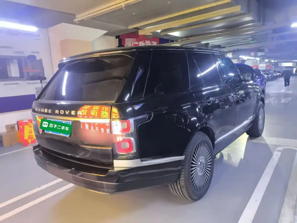 Land Rover Range Rover 2022 3.0 L6 360PS