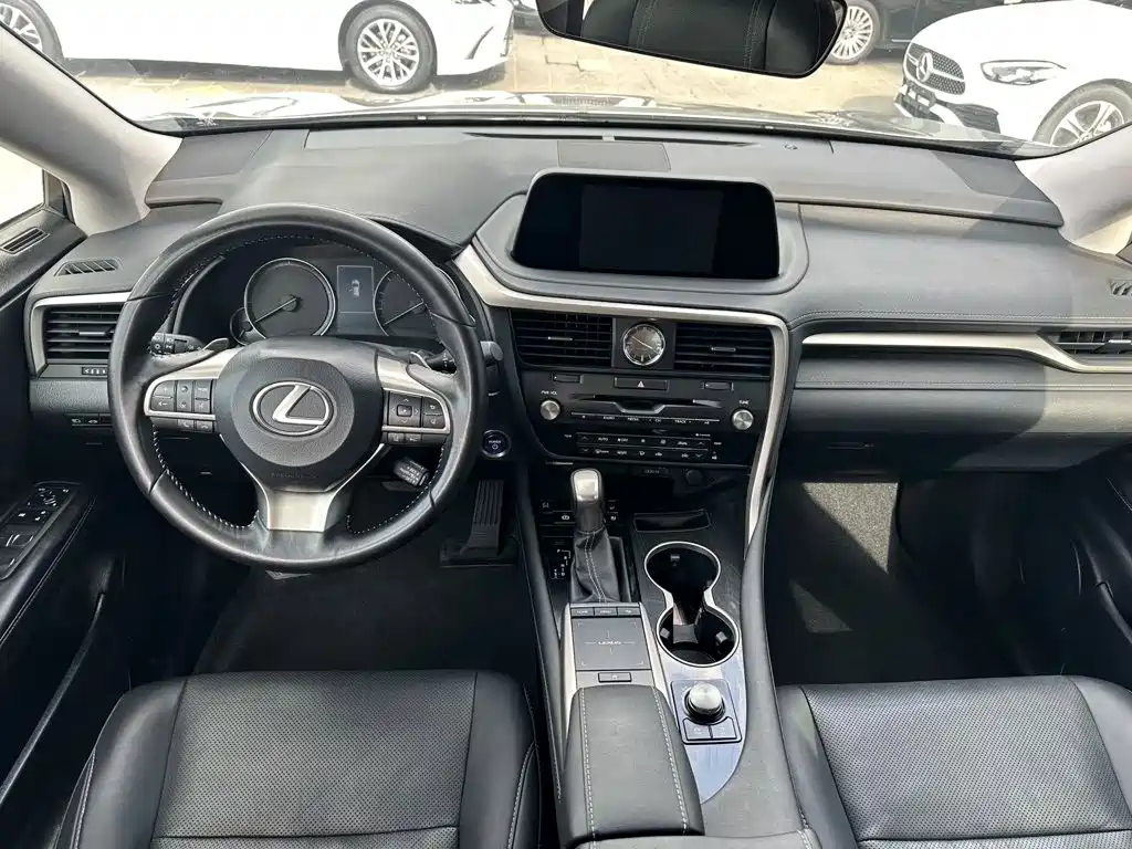 Lexus RX — миниатюра 6