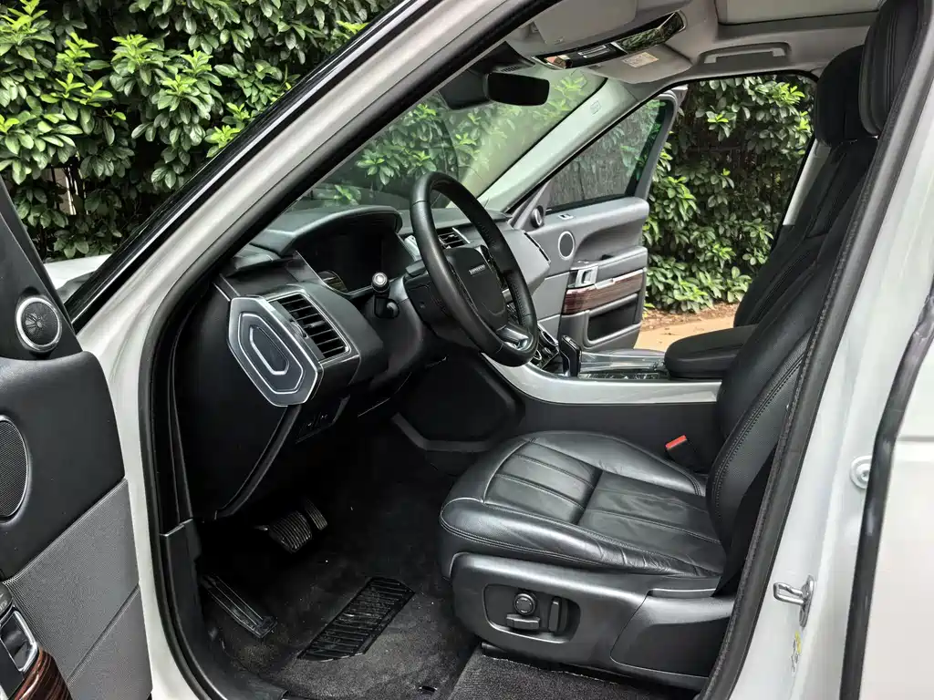 Land Rover Sport — миниатюра 4