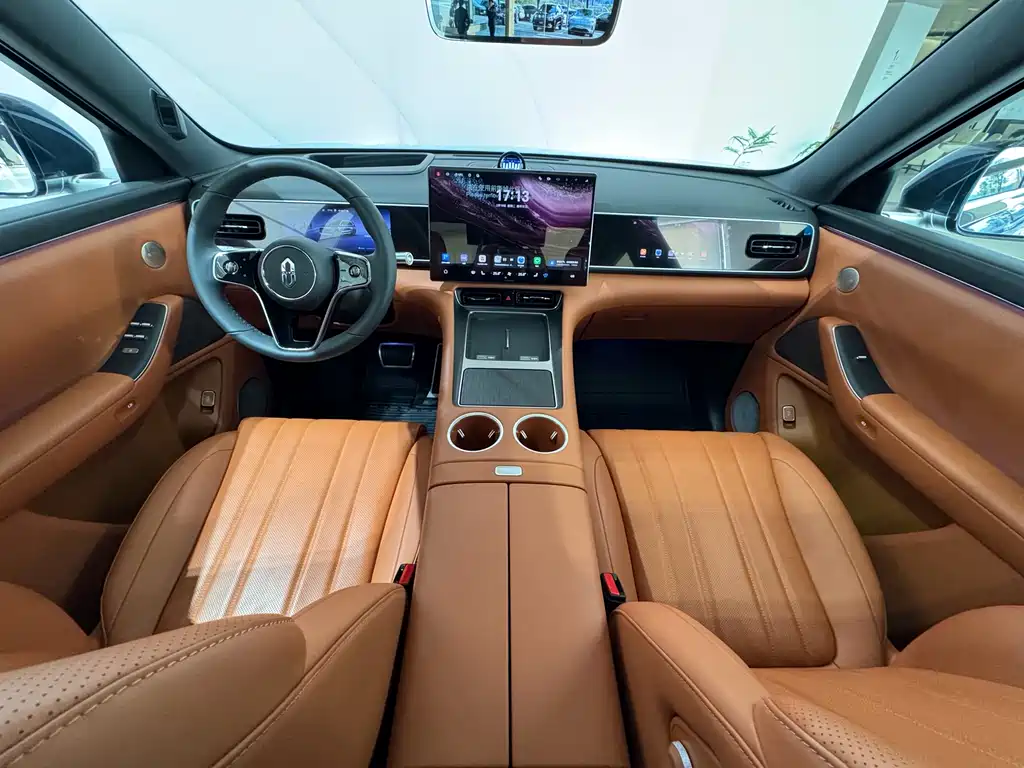 AITO ASK THE WORLD M7