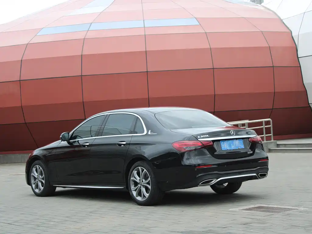 Mercedes-Benz E-Class E 2022 E 300 L Sport Luxury
