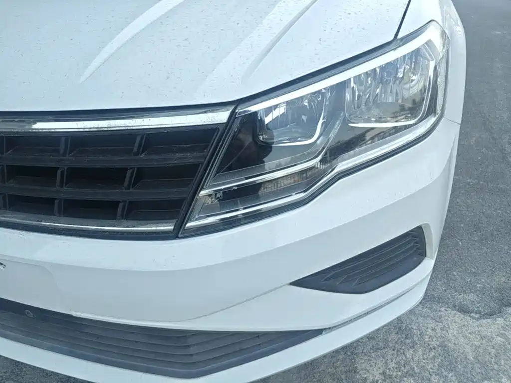 Volkswagen Jetta — миниатюра 24