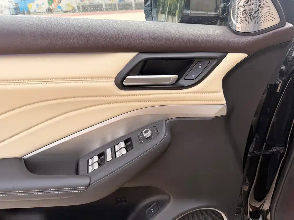 Wey Wey VV6 — миниатюра 6