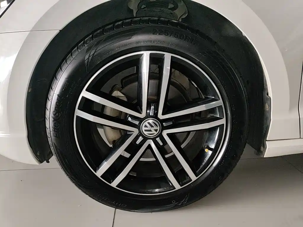 Volkswagen Lamando — миниатюра 23