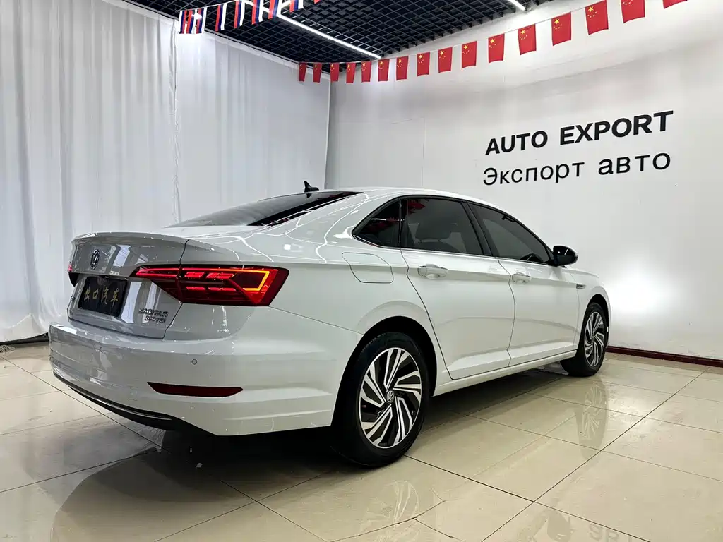 Volkswagen Sagitar — миниатюра 4