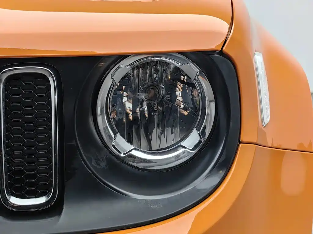 Jeep Renegade — миниатюра 7