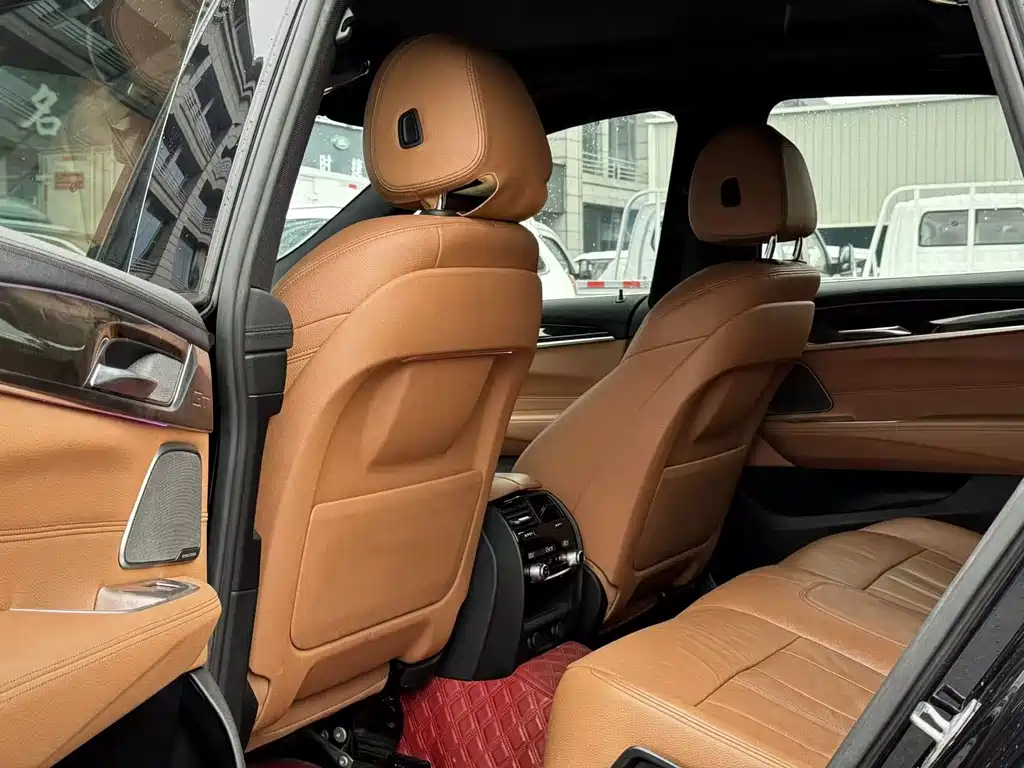 BMW 6 Series GT — миниатюра 6
