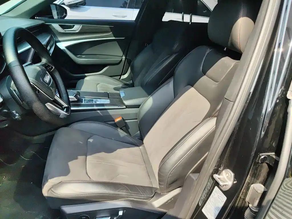 Audi A6L — миниатюра 7
