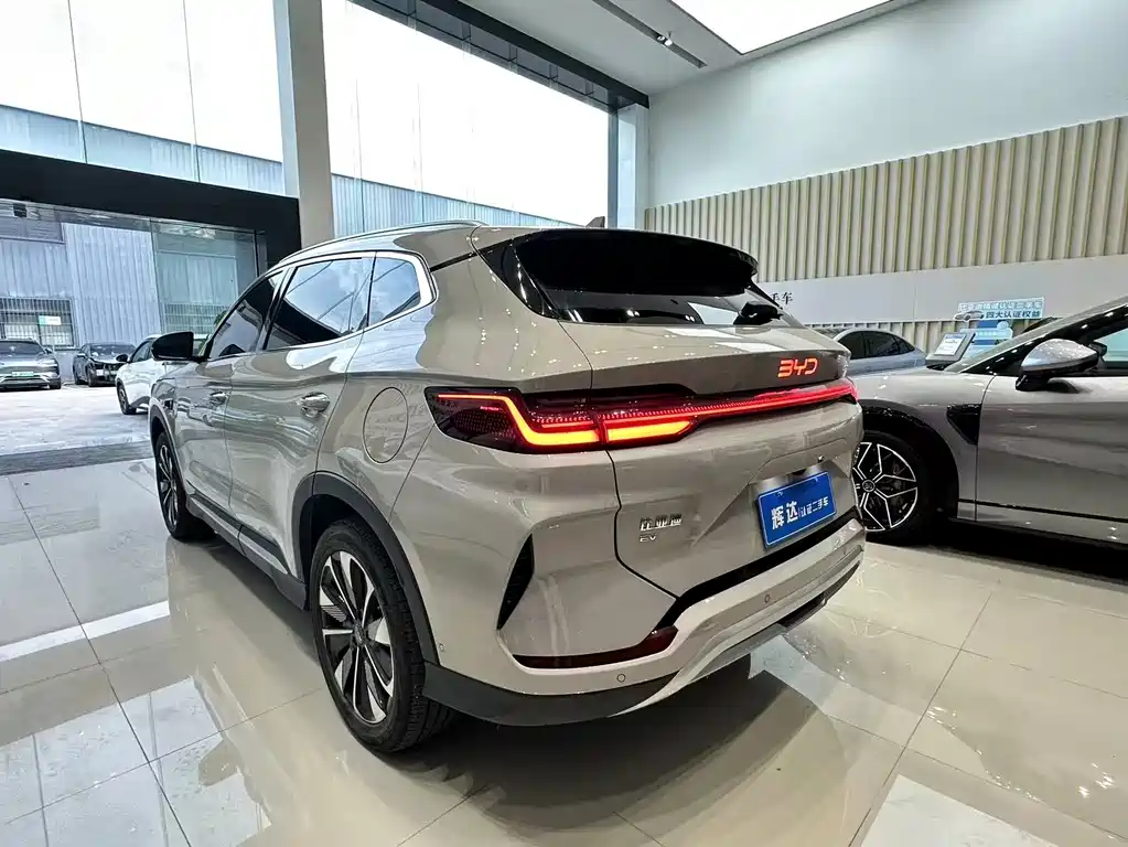 BYD Song Plus PLUS 2025 EV Smart Drive 520km Luxury
