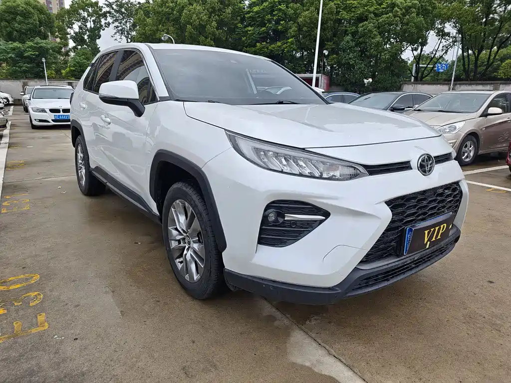 Toyota Wildlander 2024 2.0L CVT Lead