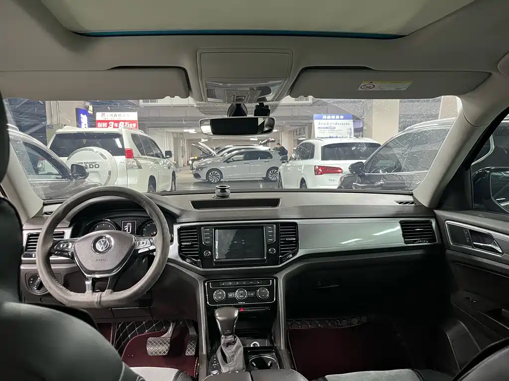 Volkswagen Teramont — миниатюра 6