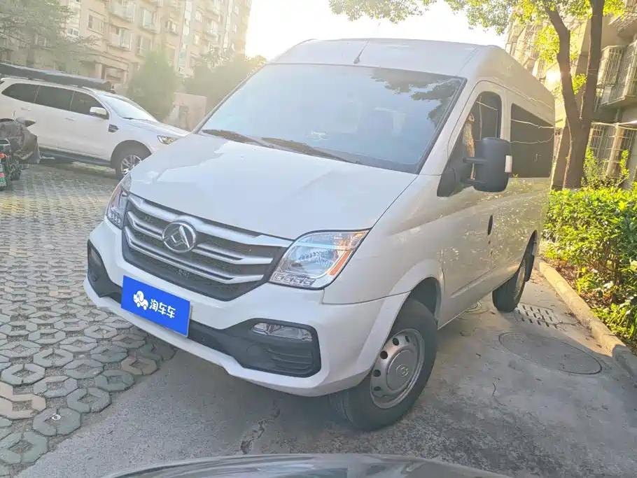 MAXUS V80