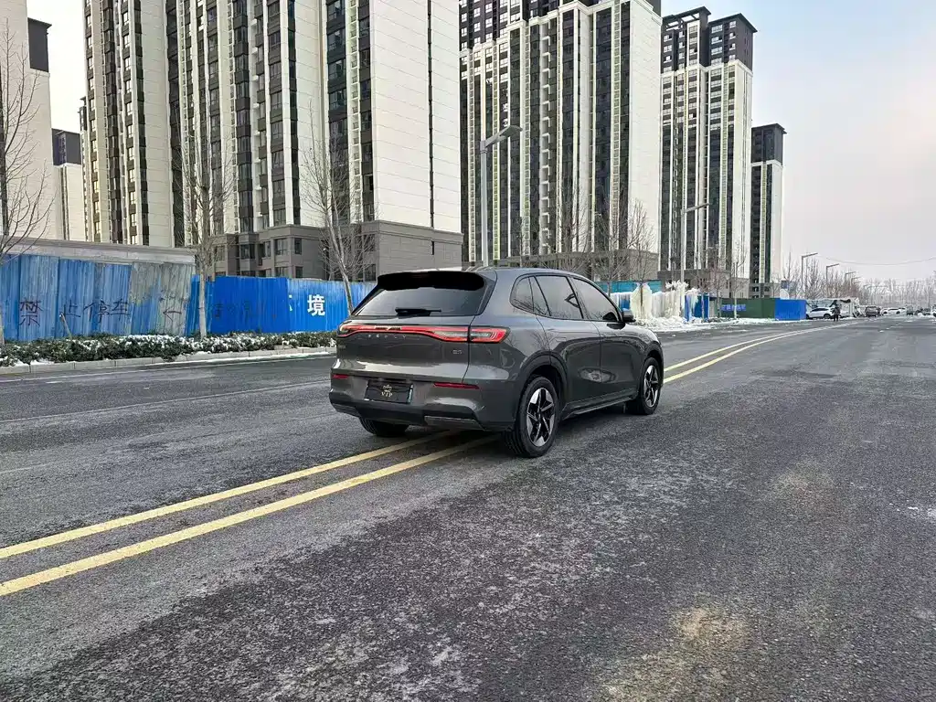 GEELY GALAXY GALAXY E5