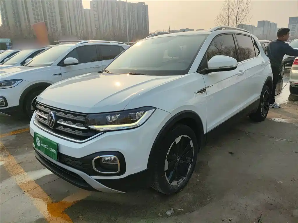 Volkswagen Tacqua 2023