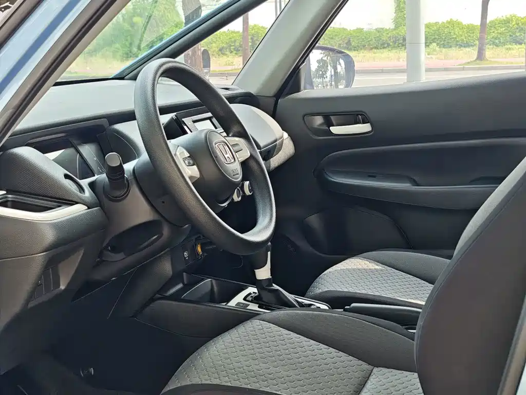 Honda Fit — миниатюра 12